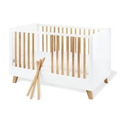 Pinolino Pan Kinderzimmer Extrabreit Groß 3türig Inkl. Wandregal Edelmatt Weiß/Eiche Klar Lackiert -Roba || Pinolino Verkaufsgeschäft 113420 5 1 1 1 1