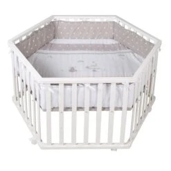 Roba Laufgitter Indibär Weiß 6-eckig -Roba || Pinolino Verkaufsgeschäft 202032wes198 laufgitter 300 2