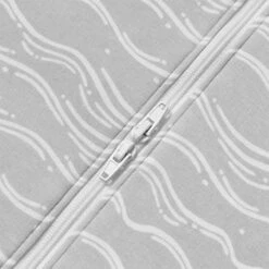 Ergobaby Babyschlafsack Silver Waves - Mittel TOG 1.0 -Roba || Pinolino Verkaufsgeschäft classic sleep bag silver waves 2