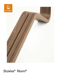 Stokke® Nomi® Chair Walnut White -Roba || Pinolino Verkaufsgeschäft nomi stem walnut 220901 5553 rt